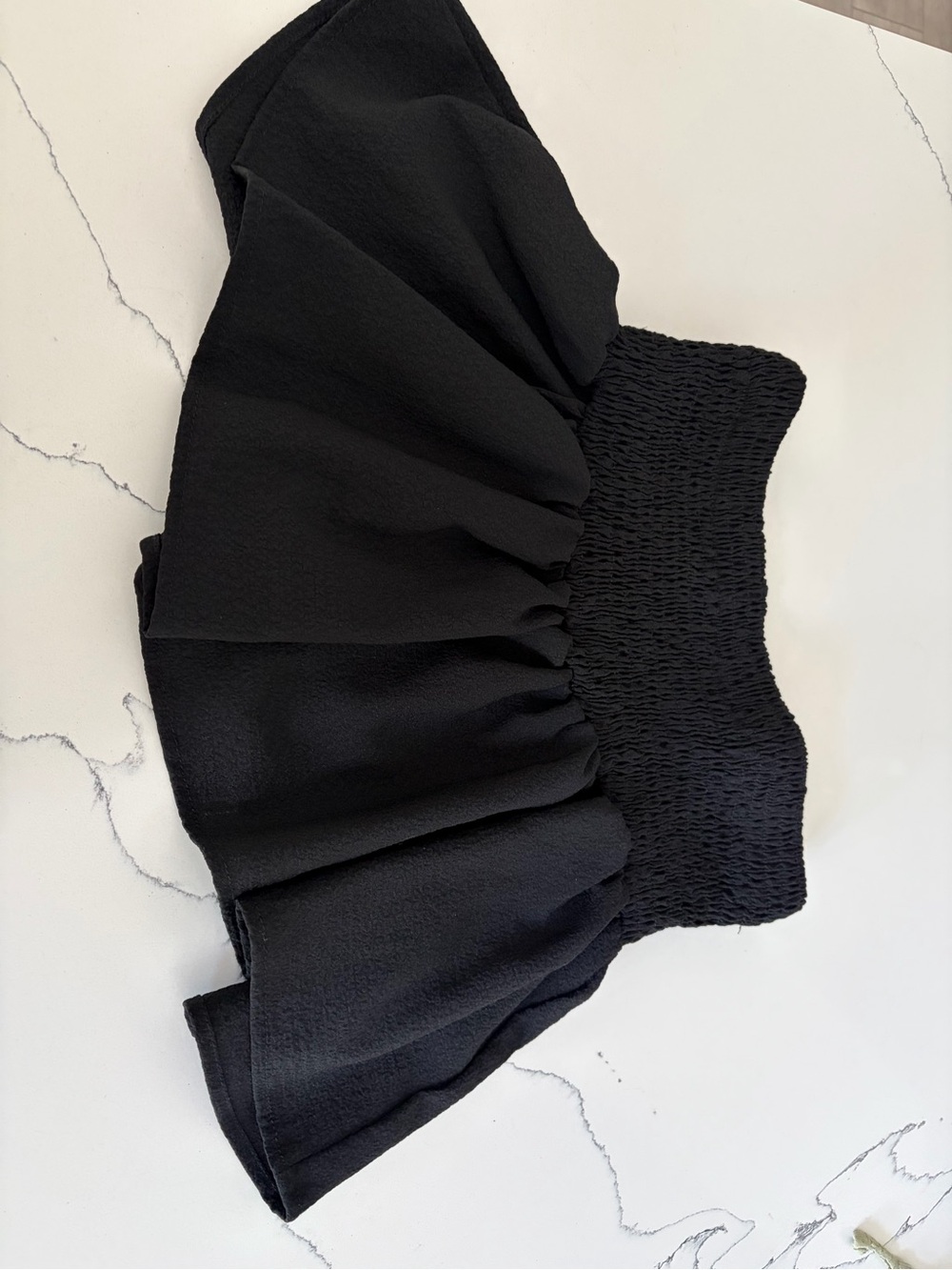 SHEIN Black Smocked Mini Skirt with Elastic Waist